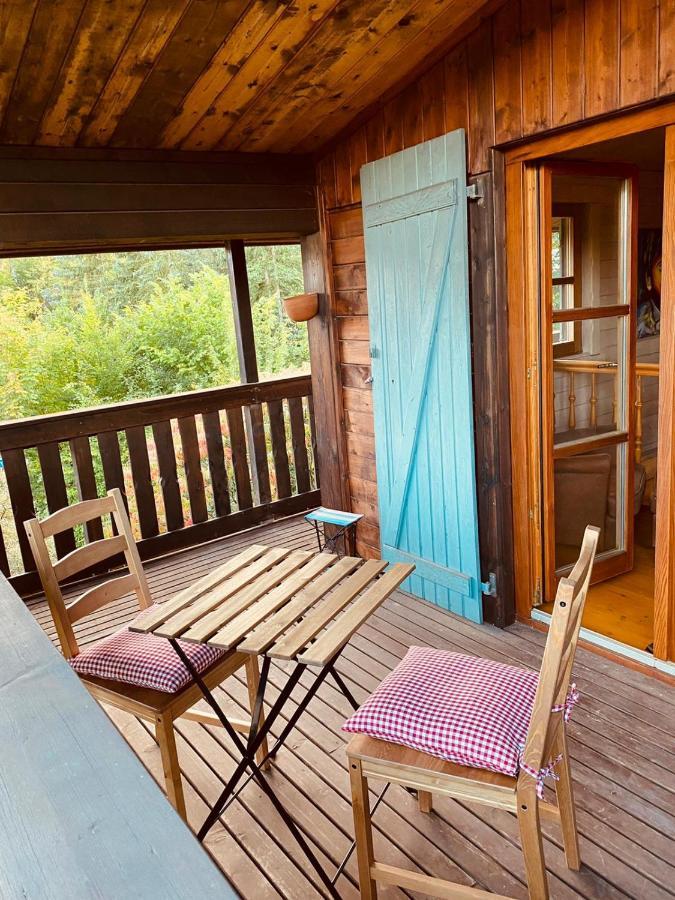 Holzhaus Auf 2000qm In Traumhafter Lage, Keine Partygruppen Holiday home